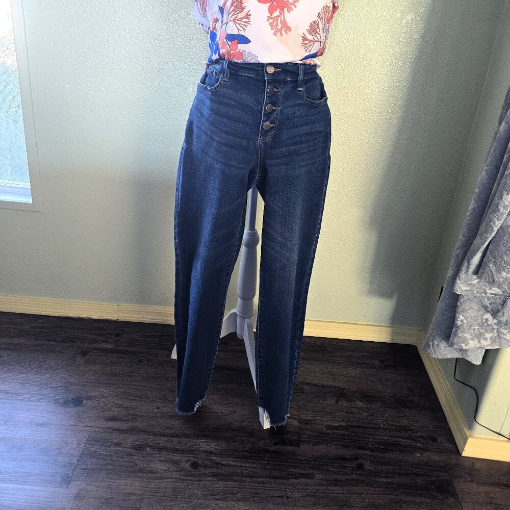 Button Fly Jegging Jeans Frayed Hems